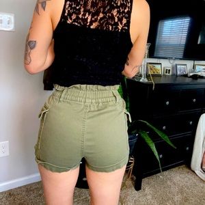 No boundaries shorts Medium